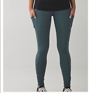 LULULEMON Women’s Speed Tight IV *28” (Size 8)
